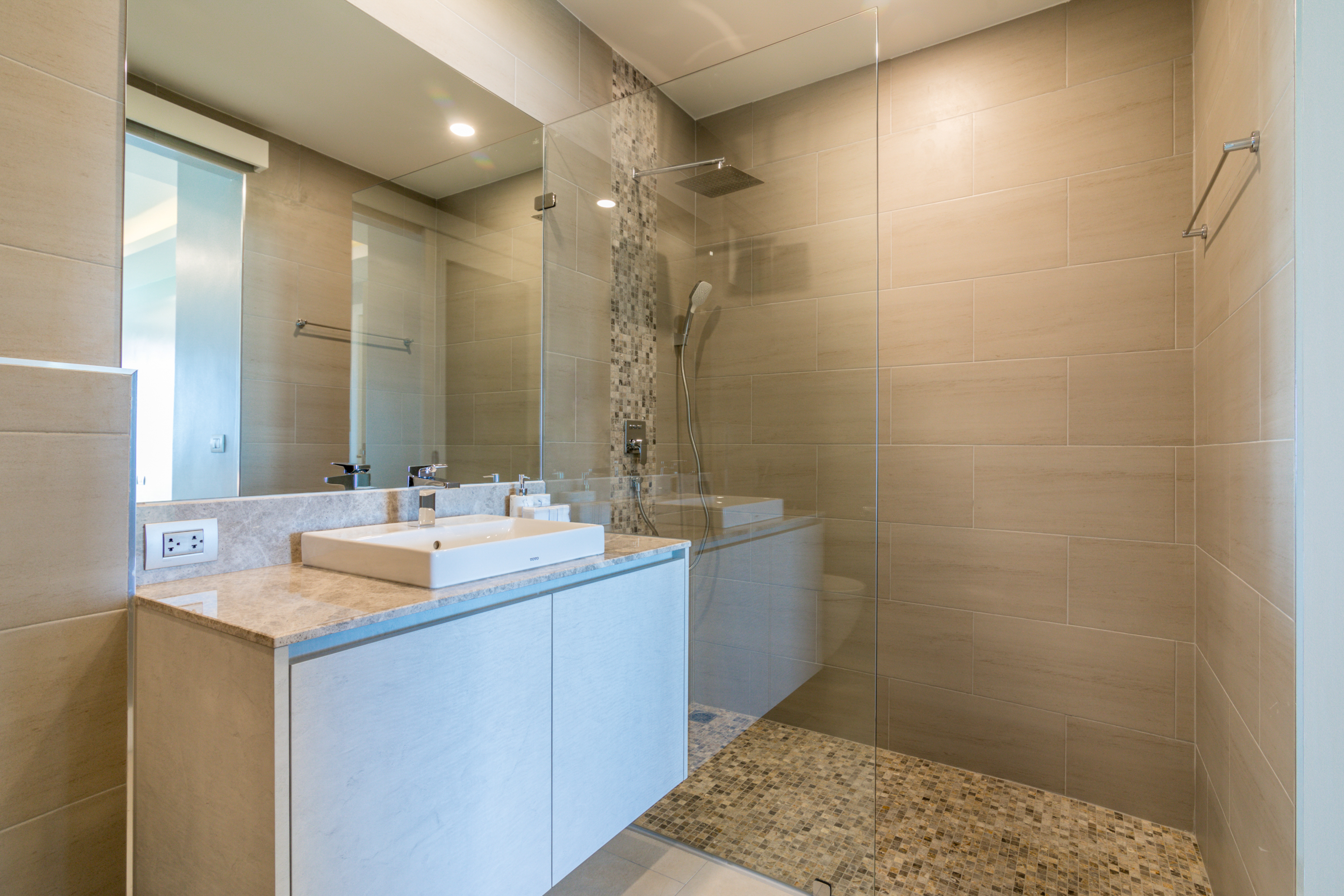 Andamaya Surin Bay 42