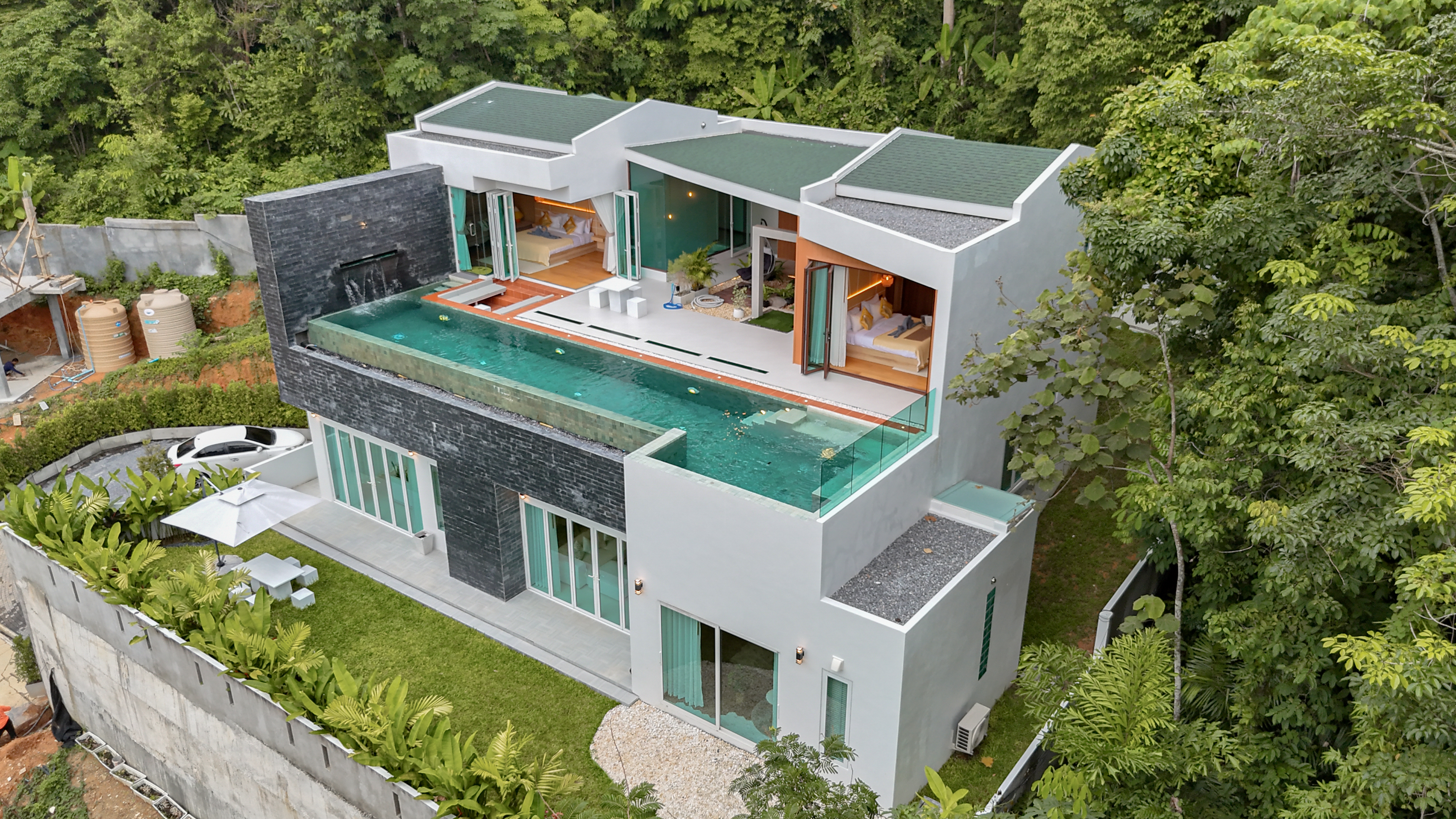 Khanthasia Eden Hill 43
