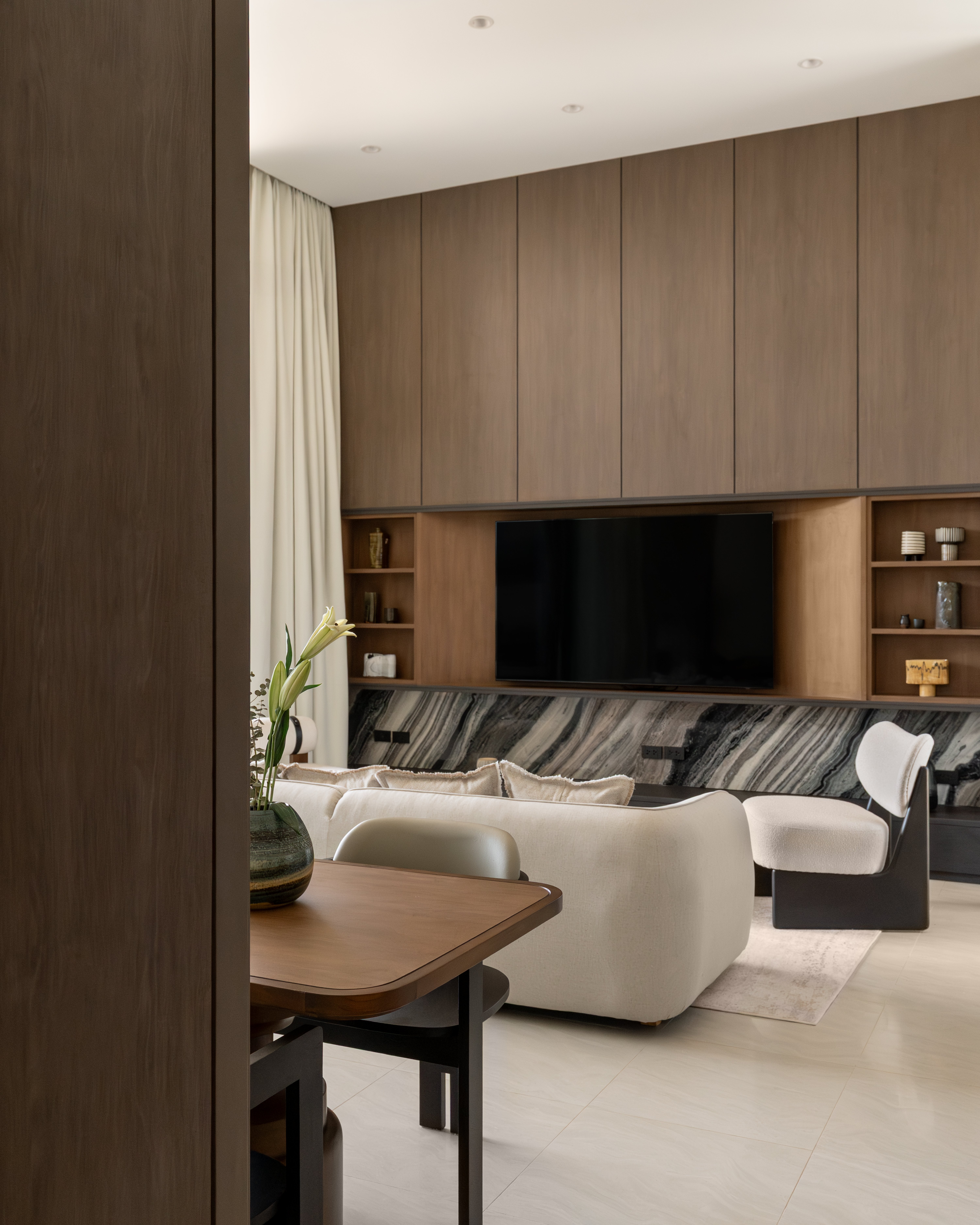 AXIS Luxury Villa 22