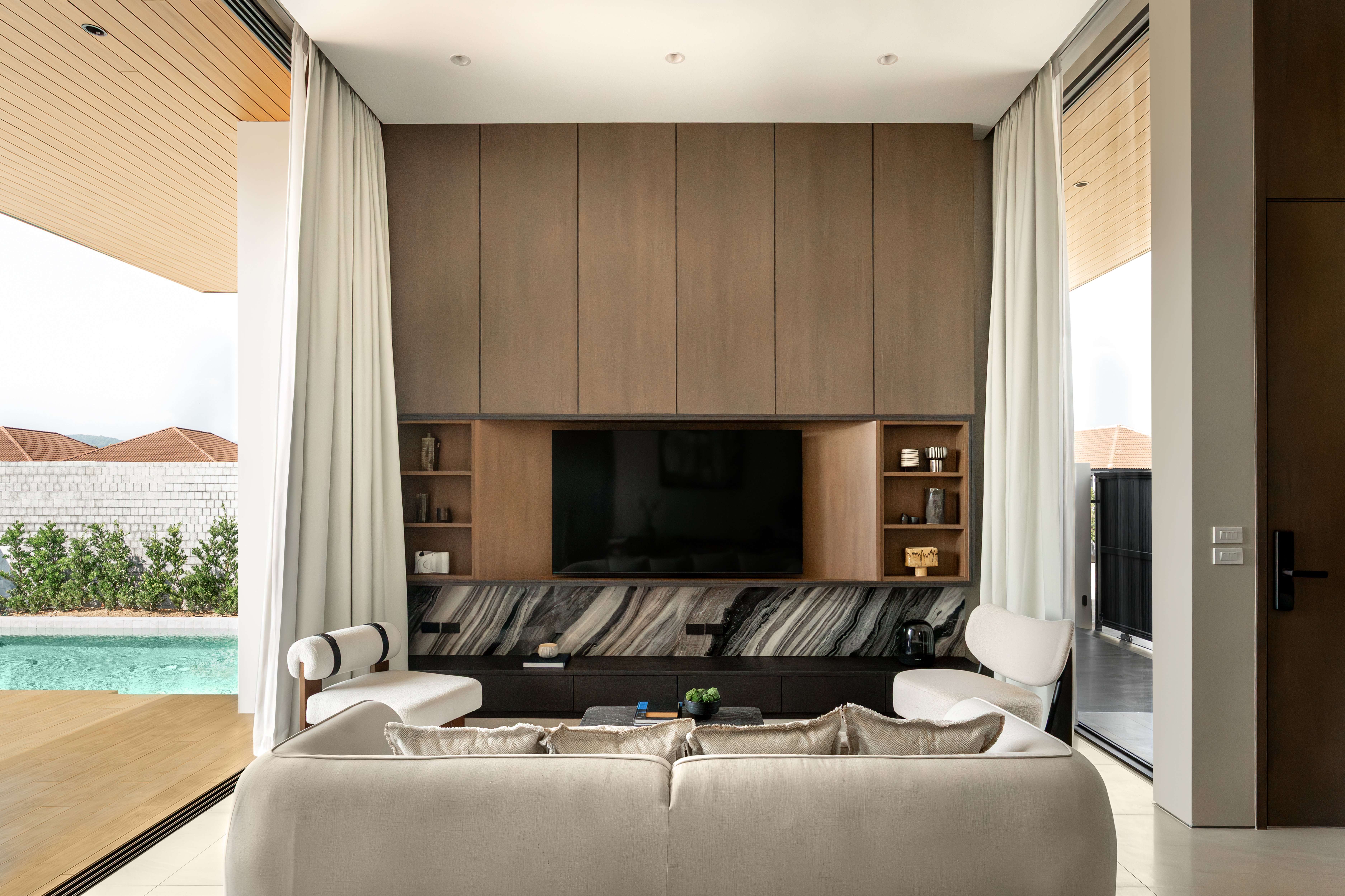 AXIS Luxury Villa 23