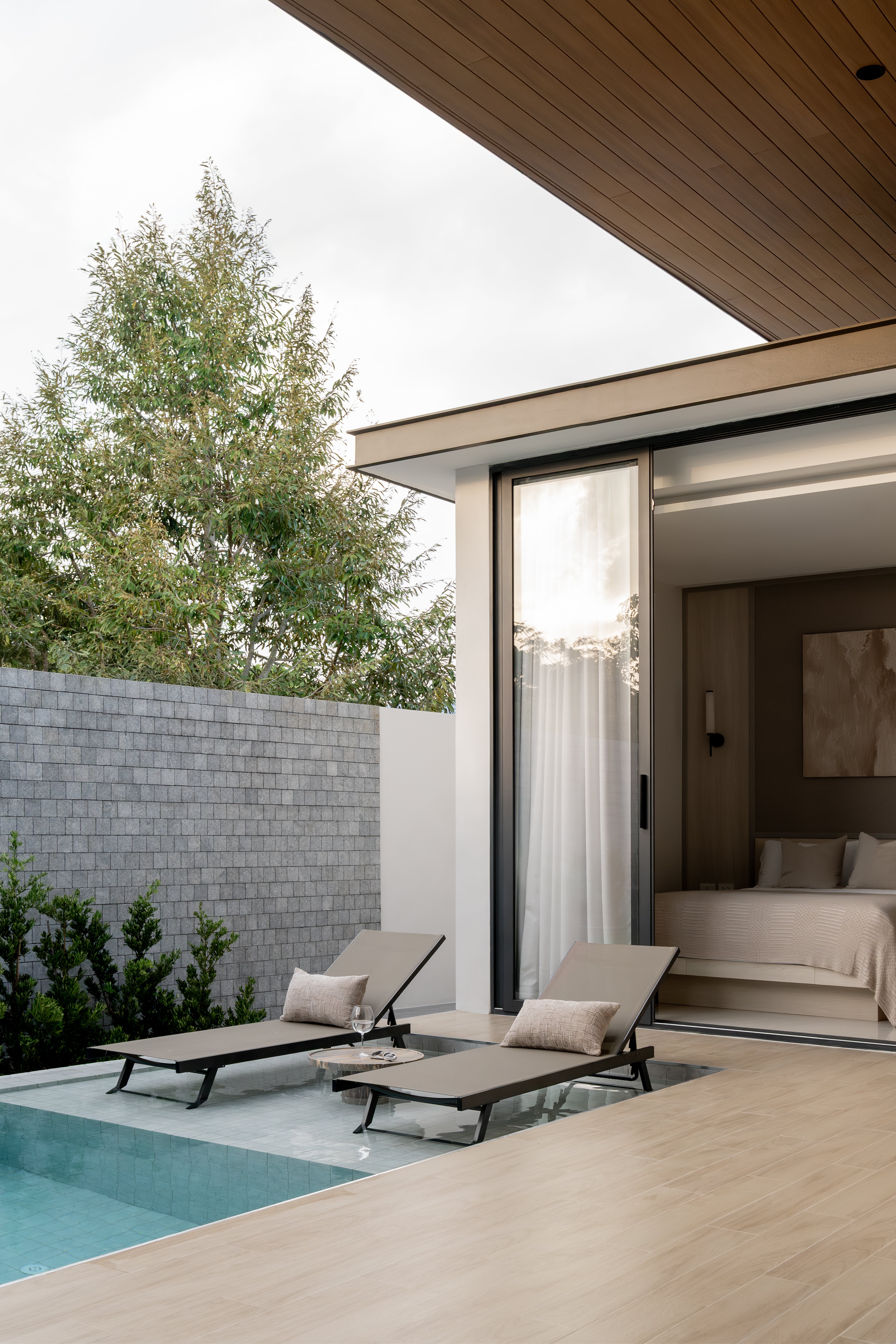 AXIS Luxury Villa 10