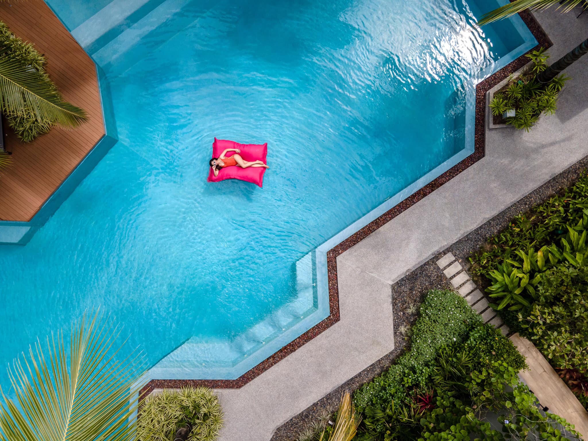 Diamond Condominium 5