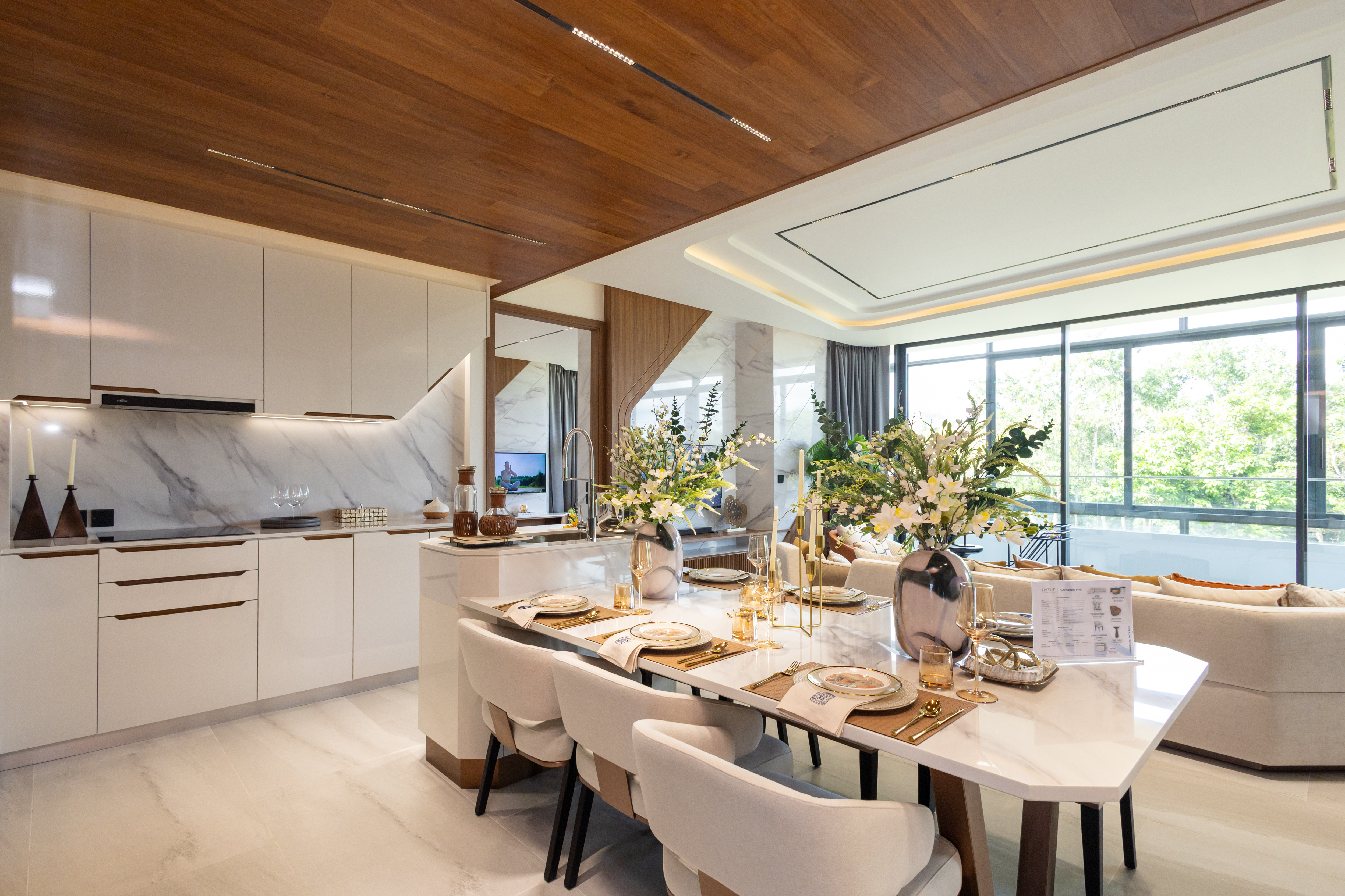 2 BR