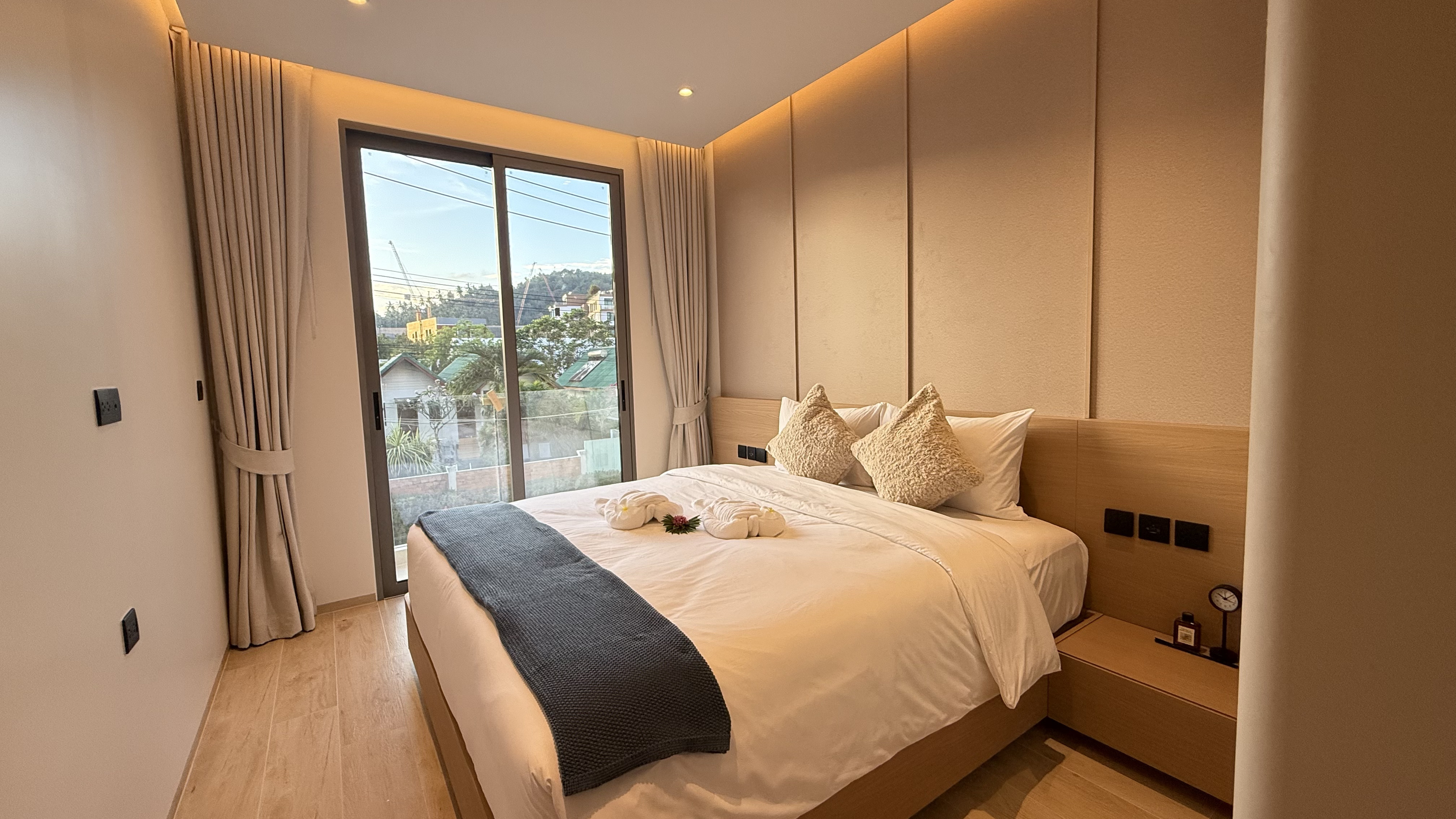 Surin Top Condominium 22
